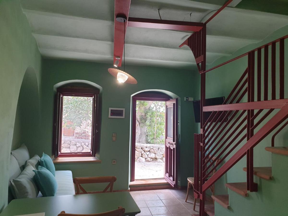 Philoxenia Traditional Apartments Ájosz Jeórjosz Szikúszisz Kültér fotó